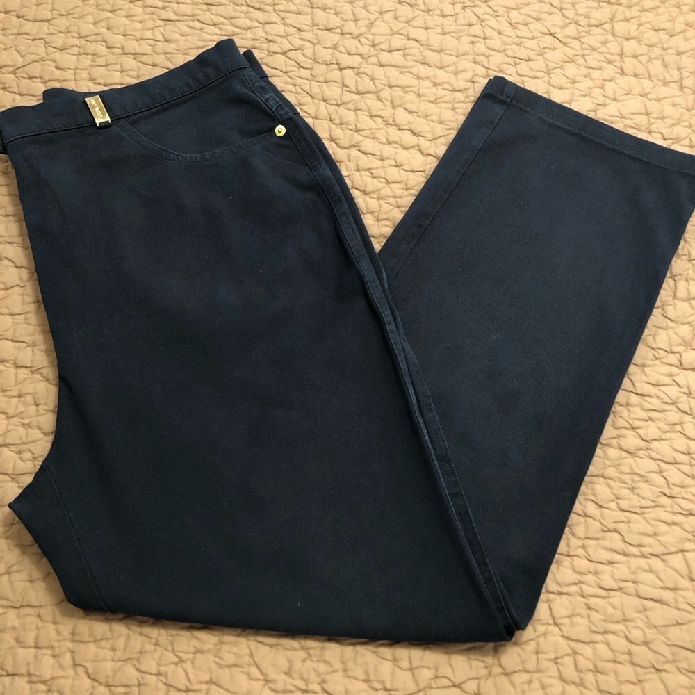 ST JOHN SPORT by Marie Gray navy blue high rise with gold accents. Size 14